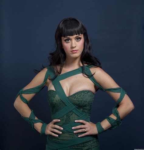 Katy Perry Boobs Pics Cleavage Katy Perry Pinterest Katy Perry And Celebrity