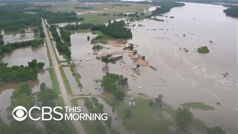Historic Flooding Along Arkansas River Youtube
