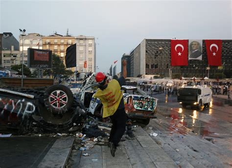 Turkey Court Sentences Demonstrators To Jail Over Gezi Protests