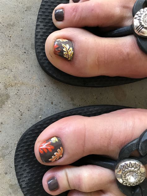 Fall Toe Nail Colors Pedicures Art Designs
