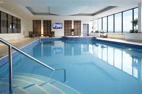 Delta Hotels Kingston Waterfront Indoor Pool Guestroom Beautiful