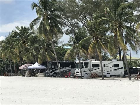Red Coconut Rv Park With 170 Sites Park Your Rv Right On The Beach