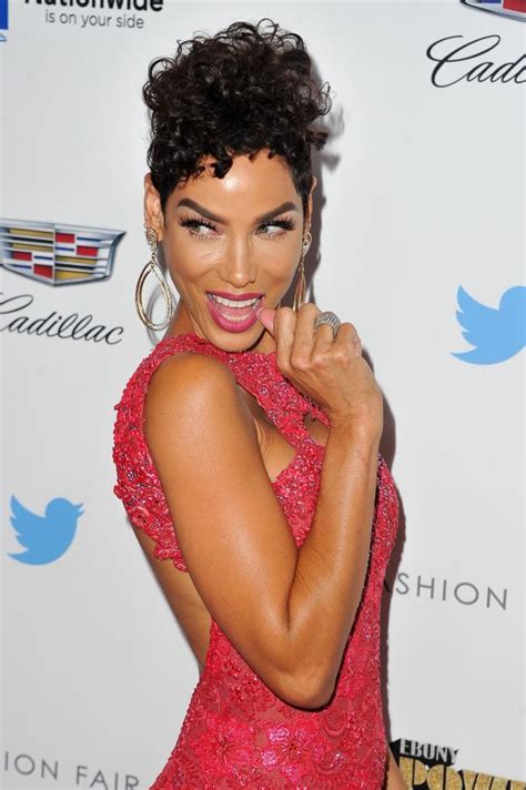 17 Sexy Pics Of Nicole Murphy Photos