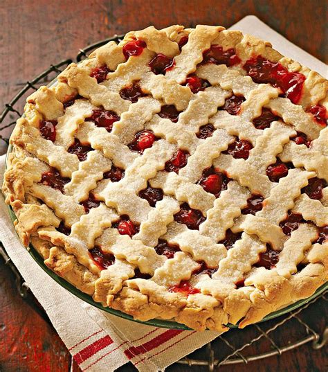 24 Favorite Holiday Pie Recipes Midwest Living