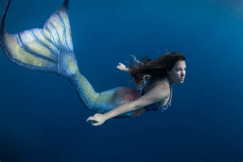 Underwater Photographer Robert Minnick S Gallery Mermaids The