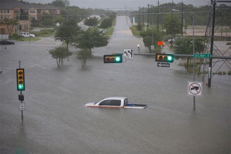 How To Help The Victims Of Hurricane Harvey Everything You Need To Know