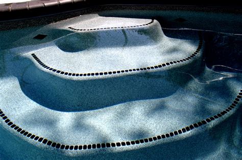 Perimeter And Inlayed Tile For Viking Fiberglass Swimming Pools 96 Calm