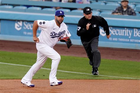 Albert Pujols Drives In A Run As Dodgers Win In His Debut San