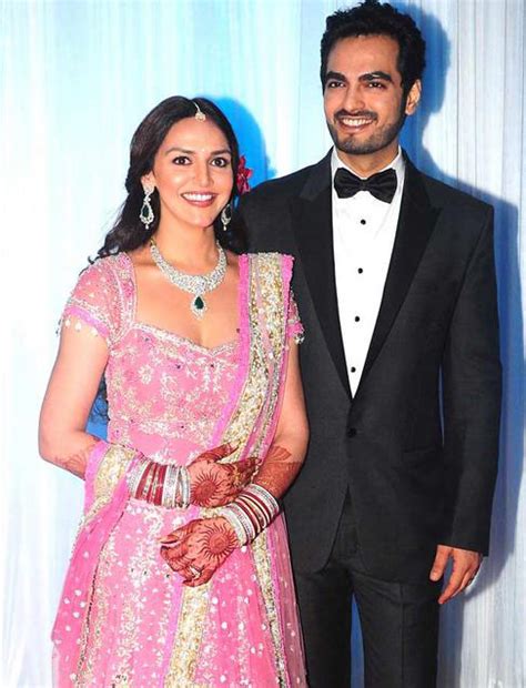 Esha Deol And Bharat Takhtani Marriage Reception Photos