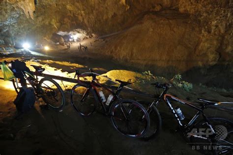 豪雨のタイ、洞窟内で少年ら13人行方不明 捜索続く 写真2枚 国際ニュース：afpbb News