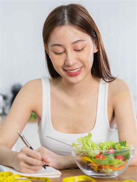 11 Tips To Keep An Intermittent Fasting Diet On Track Diet Blogs By Dt Priyanka Jaiswal
