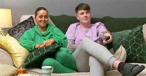 who are new gogglebox couple roisin and joe and what are their real jobs mirror online