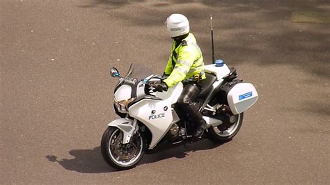Met Police Motorcyclist Youtube