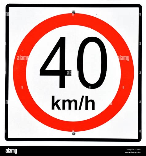 40 Speed Limit Sign Cut Out Stock Images Pictures Alamy