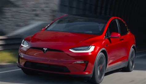Tesla Shows Off Ultra Red Paint For Model S And Model X Video