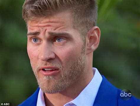 The Bachelorette Luke Parker Crashes Rose Ceremony With Engagement