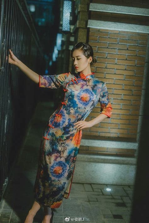 pin by mạn Âm các 漫音閣 on nữ [ sườn xám ] chinese dress dresses chinese traditional dress