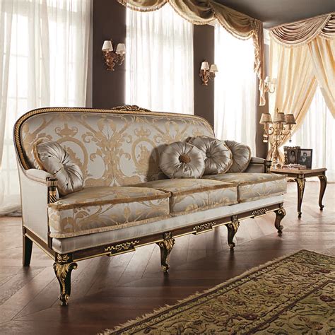 Italian Classic Style Sofas Traditional Luxury High End Artisanal Exclusive Handmade Production