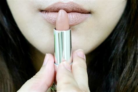 Maybelline Color Sensational Creamy Matte Lipstick In Nude Embrace