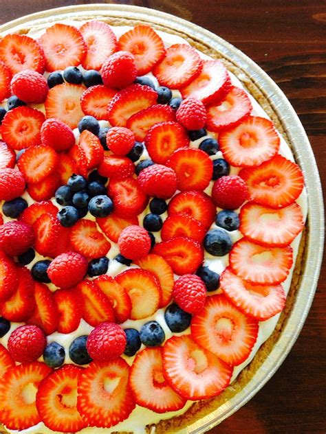 It's one of those recipes you can make for a party or gathering, and no one will guess that you just served up a gluten and dairy free dessert! Gluten Free Dairy Free Fruit Pizza - Wheat Free Mom ...