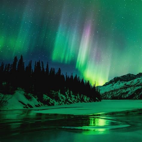 Brooks Range Alaska 🌍 C Nature Photography Northern Lights Aurora