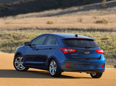 Rated 4.9 out of 5 stars. HYUNDAI Elantra GT specs & photos - 2012, 2013, 2014, 2015 ...