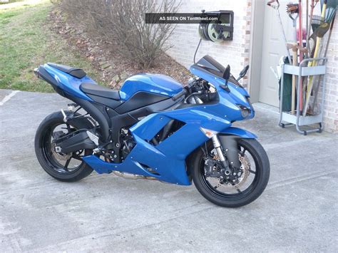 Quicker and more exciting than any middleweight ninja sportbike in history. 2007 Zx6r