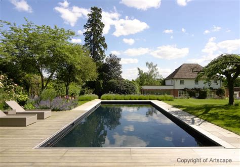 Garden Design With Contemporary Swimming Pool