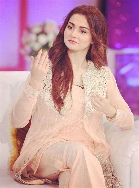 Pin By Hoorain Noor On Hania Amir Fashion Pakistani Actress Dresses