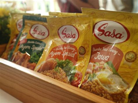 Nasi goreng menjadi salah satu makanan khas di negara ini, dengan cara nasi digoreng menggunakan bumbu yang khas. Nggak Perlu Galau Abang Nasi Goreng Langganan Libur Jualan ...