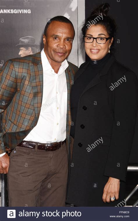 Sugar ray leonard has admitted that he wasn't always the ideal husband. Former professional boxer Sugar Ray Leonard (L) and wife Bernadette Stock Photo: 95739289 - Alamy