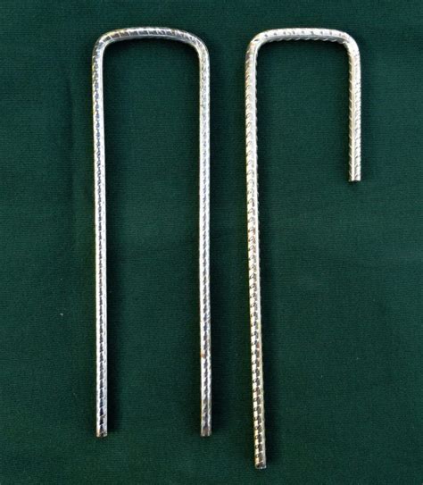 Metal Securing U Pins Or J Pins Wire Fencing Equipment