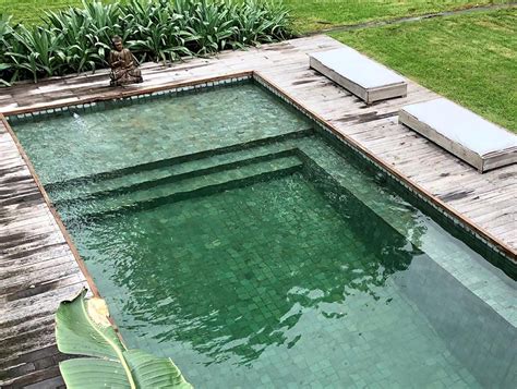 Piedra Bali Un Auge En Piscinas Agua Y Verde Dream Backyard Pool