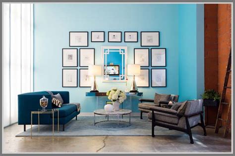 Ingin ruang tamu kecil anda terlihat luas dan terang? Ruang Tamu Warna Turquoise | Desainrumahid.com