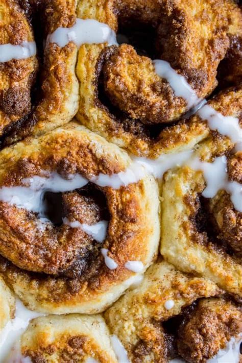 Homemade Cinnamon Rolls No Yeast The Food Charlatan