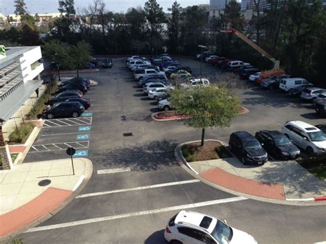 Three Things To Know About Parking In The Woodlands