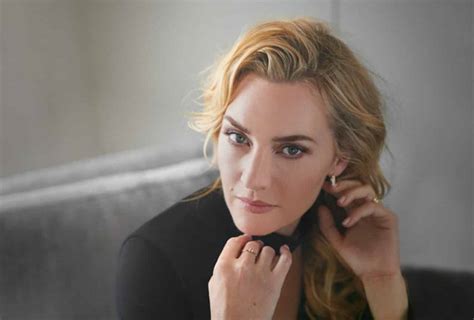 We said, does it feel like we're doing two endings? Mare Of Easttown: Kate Winslet nel cast della miniserie HBO
