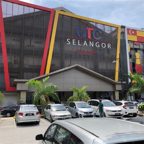 Was in shah alam sccc for seminar and this mall is a walking distance from the convention centre. Anggerik Mall - Persiaran Sultan