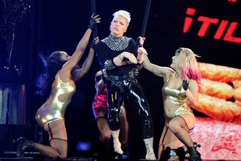 Pink Performs At Truth About Love Tour In Anaheim Hawtcelebs