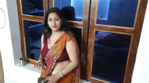 Sexy Marathi Lady Huge Boobs Ass And Navel Mkv Snapshot 06 28 067