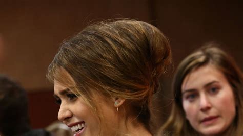 An Updo Idea To Try Courtesy Of Jessica Alba The Bubble