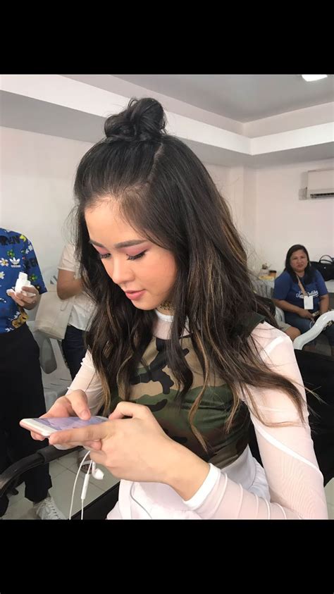 Pin By Hearty Macasilang On Kisses Delavin Filipina Actress Celebrities Reality Television