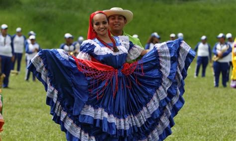 El Orgullo De Ser Salvadoreño Y Conocer Sus Raíces Guanacos
