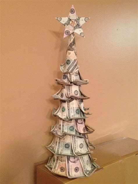 How To Make A Origami Christmas Star With Money Money Origami