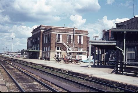Towns And Nature Mattoon Il Lostconrailbig Four Depot And Freight