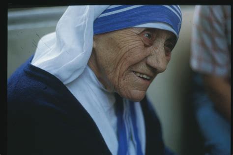 Era di etnia albanese, ed era nata a skopje il 26 agosto 1910. Santificazione Madre Teresa di Calcutta, il ricordo di ...