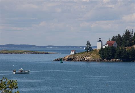 Swans Island Maine Maine Vacation Maine Lighthouses Maine Islands
