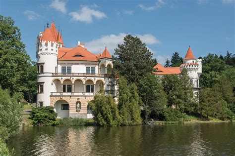 8 Castles That Blend The Medieval With The Modern Christies