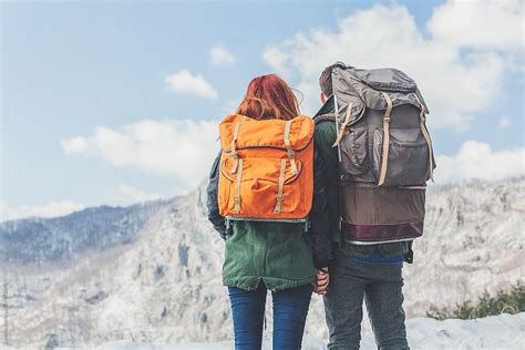 Couple Hiking With A Backpack Porlumina Winter Couple Hiking Baby