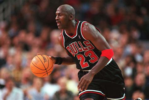 ≡ 18 Fascinating Facts About Michael Jordan Brain Berries